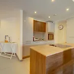 Luxurious 2br In