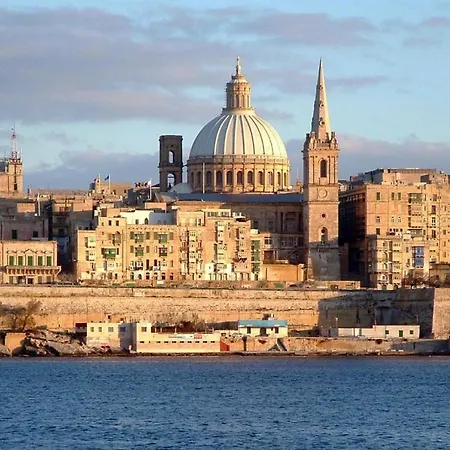 Luxurious 2br In Valletta