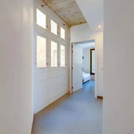 Apartment Luxurious 2br In