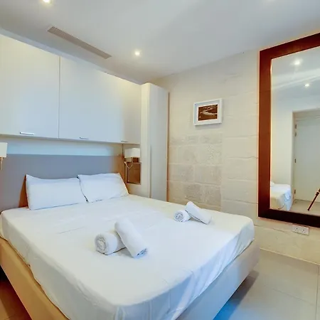 Apartment Luxurious 2br In Valletta